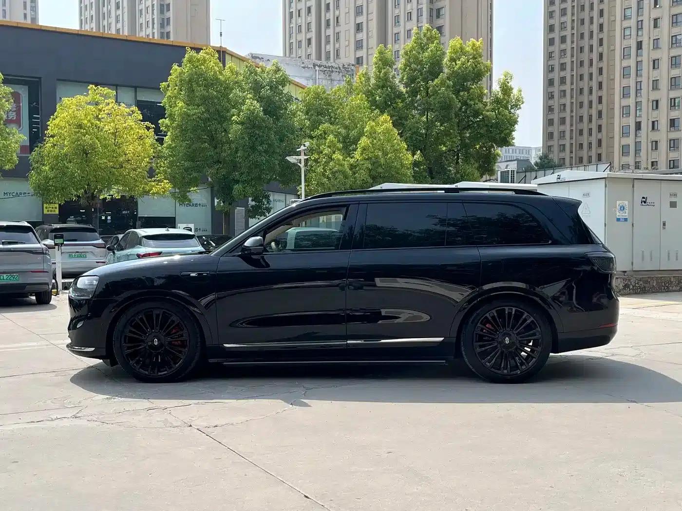 Wenjie M9 2024 Range Extended Ultra Edition 52kWh 6-Seater — миниатюра 2