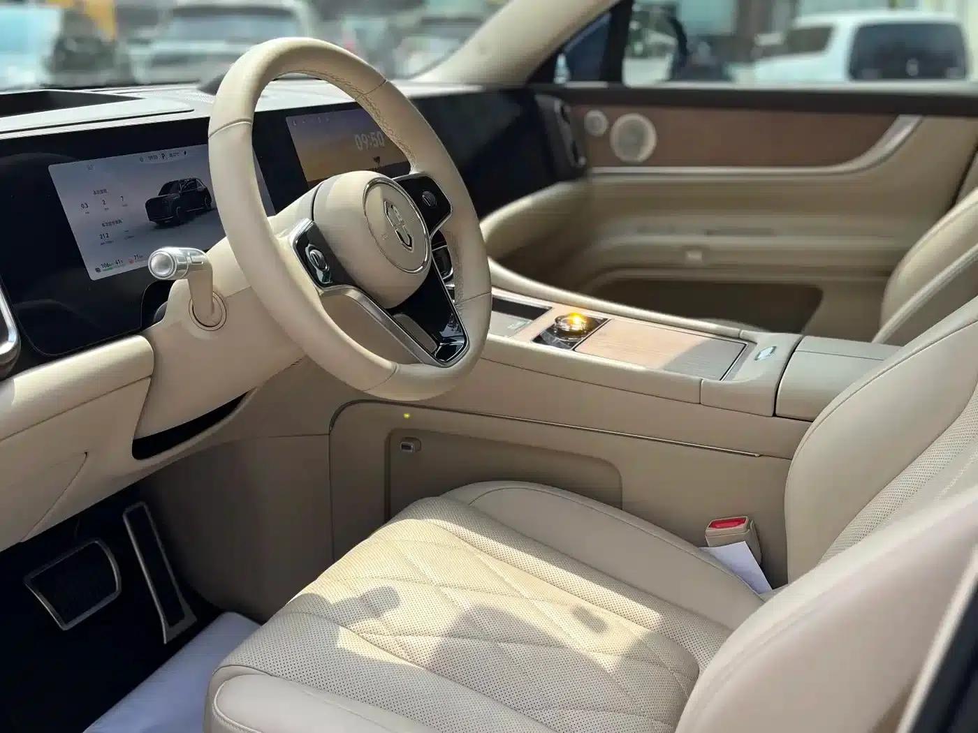 Wenjie M9 2024 Range Extended Ultra Edition 52kWh 6-Seater — миниатюра 9