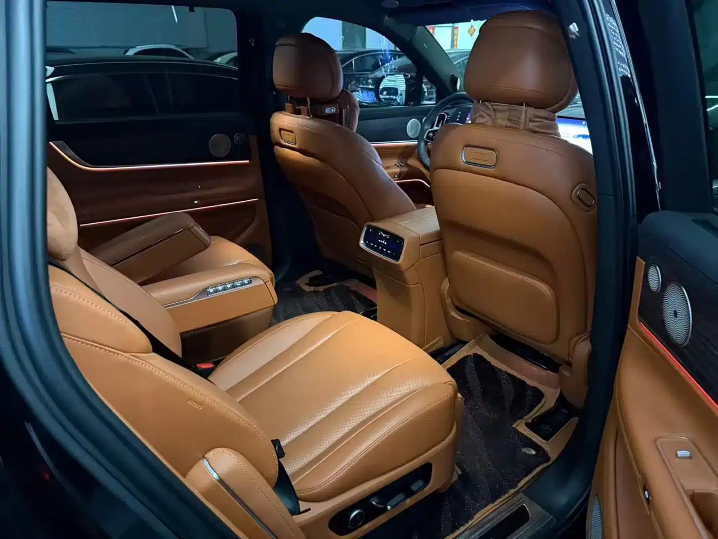 Wenjie M9 2024 Range Extended Ultra Edition 42kWh 6-Seater — миниатюра 11