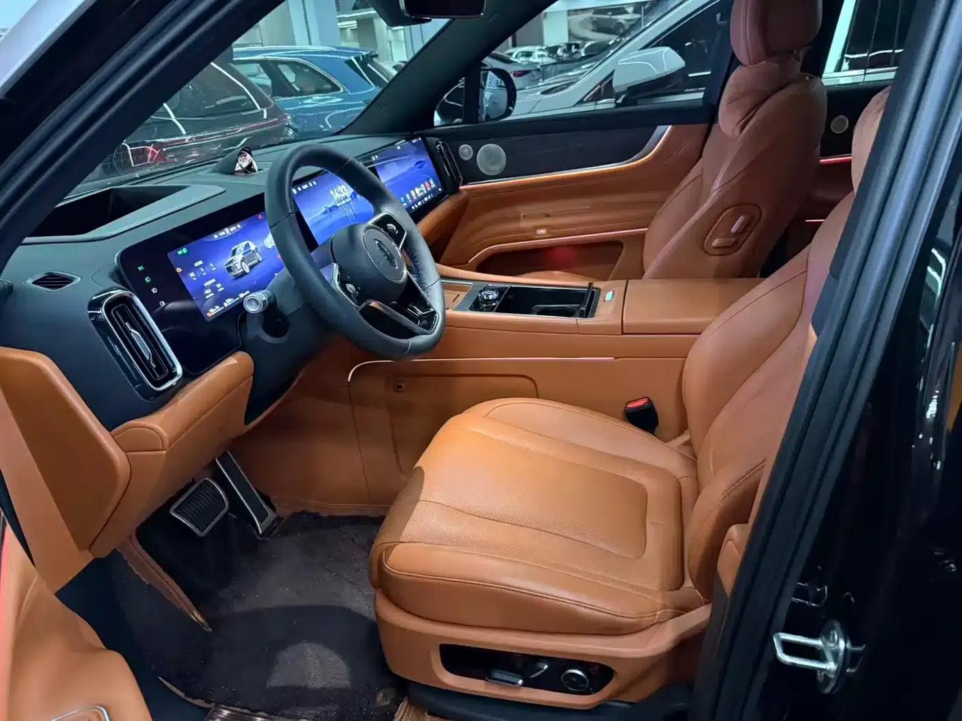 Wenjie M9 2024 Range Extended Ultra Edition 42kWh 6-Seater — миниатюра 14