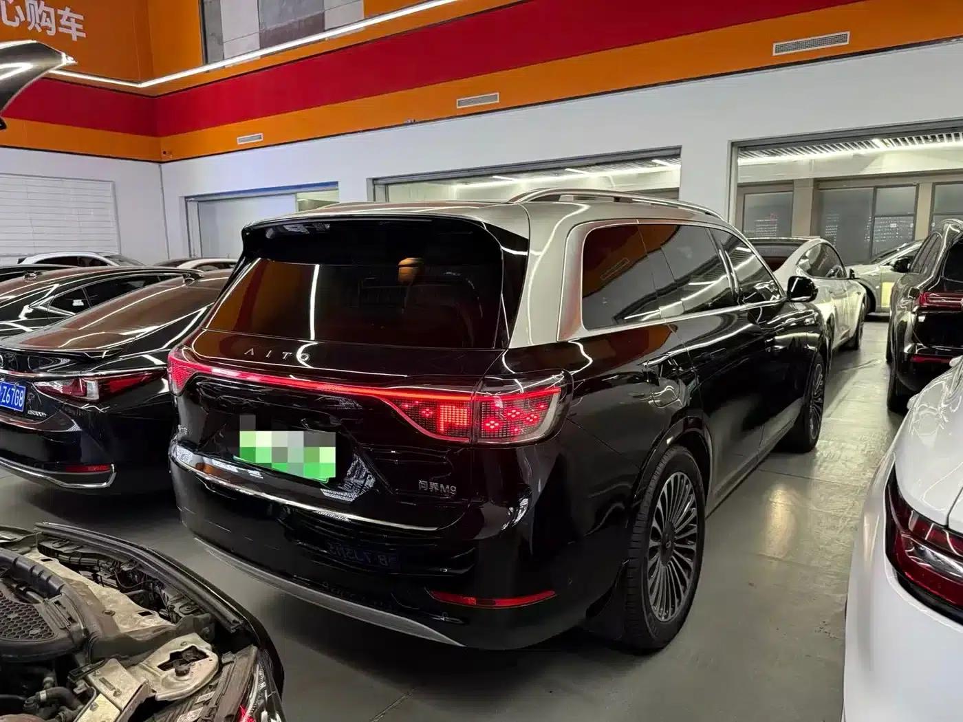 Wenjie M9 2024 Range Extended Ultra Edition 42kWh 6-Seater — миниатюра 15