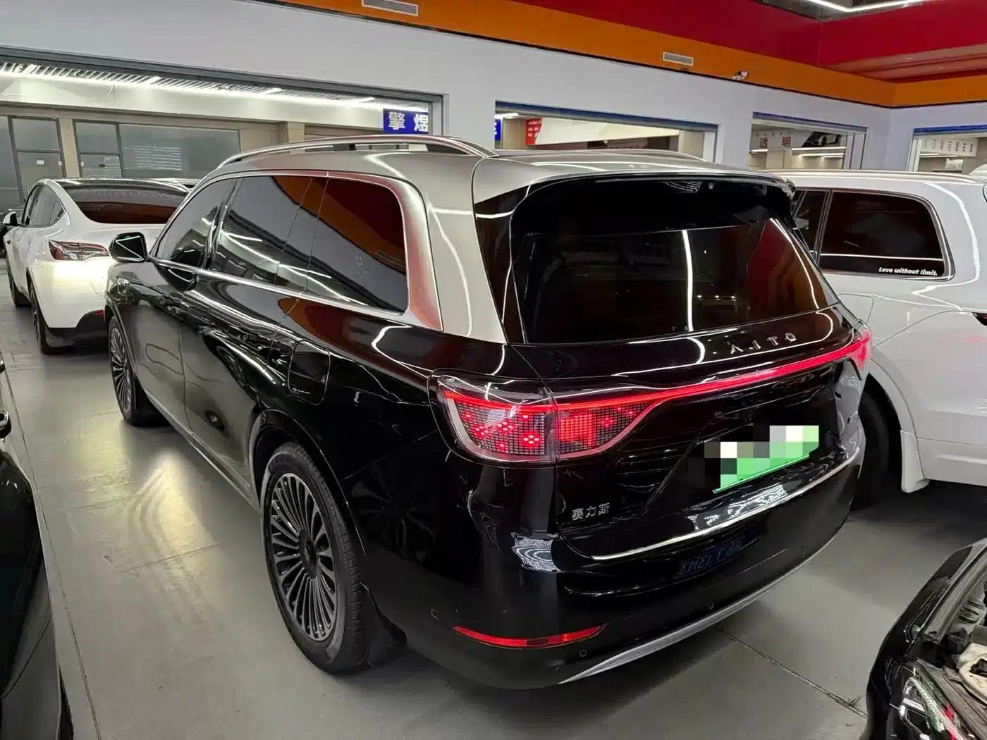 Wenjie M9 2024 Range Extended Ultra Edition 42kWh 6-Seater — миниатюра 16