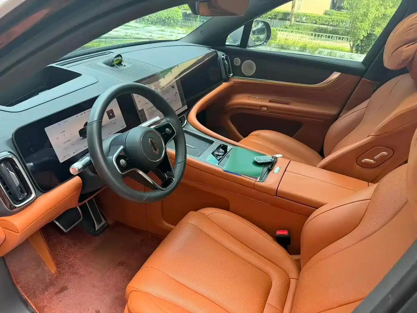 Wenjie M9 2024 Range Extended Ultra Edition 52kWh 6-Seater — миниатюра 8