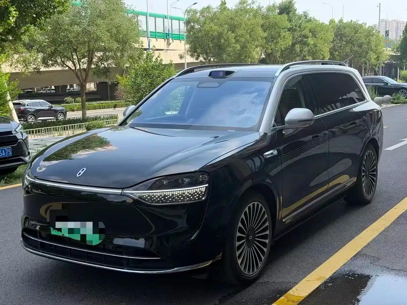 Wenjie M9 2025 Ultra Extended Range Edition (52kWh, 6-seater, 192-line LiDAR) — миниатюра 1