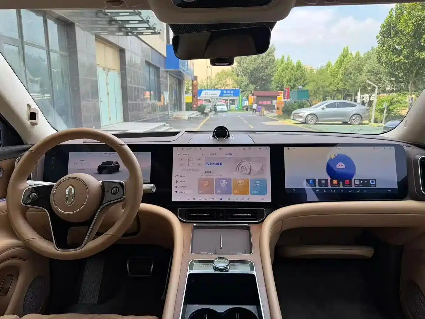Wenjie M9 2025 Ultra Extended Range Edition (52kWh, 6-seater, 192-line LiDAR) — миниатюра 5