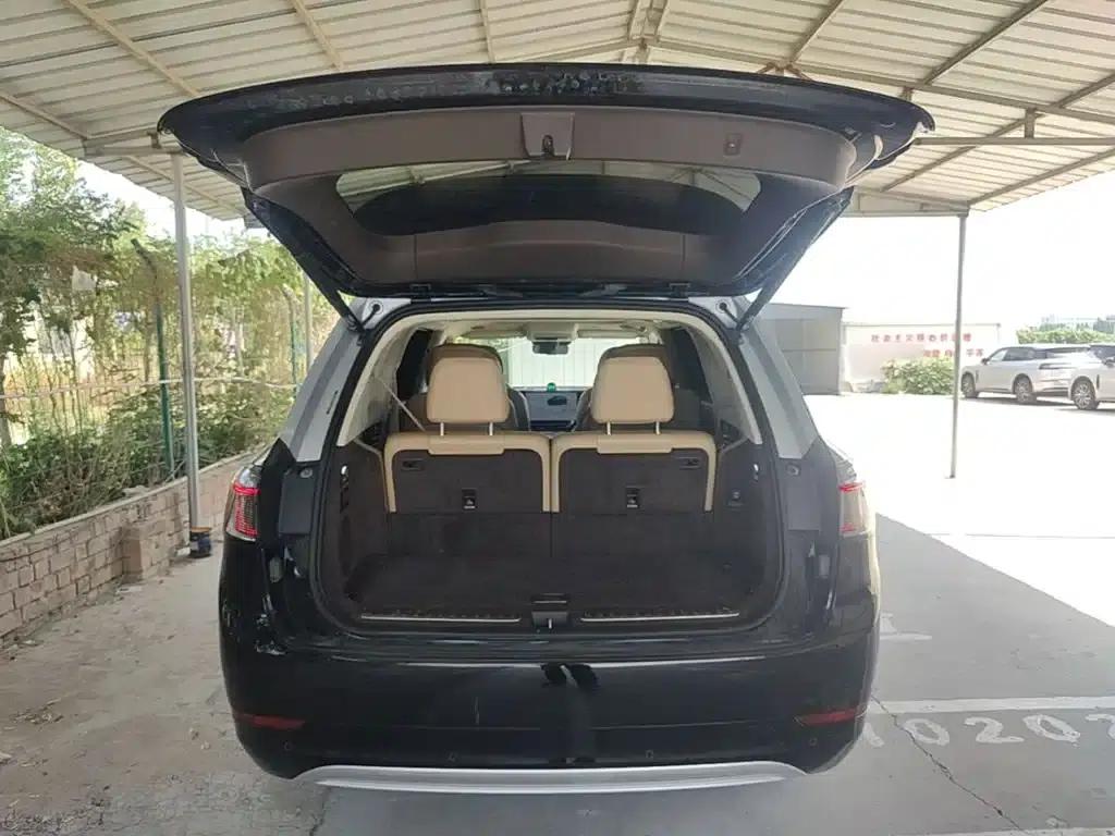 Wenjie M9 2025 Ultra Extended Range Edition (52kWh, 6-seater, 192-line LiDAR) — миниатюра 19
