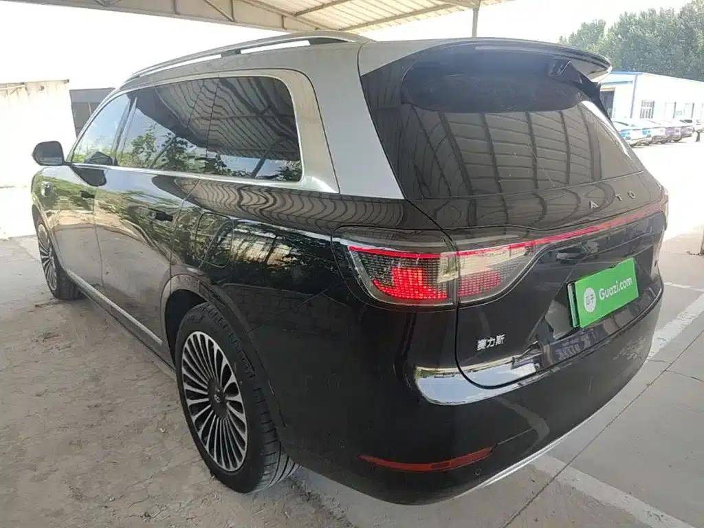 Wenjie M9 2025 Ultra Extended Range Edition (52kWh, 6-seater, 192-line LiDAR) — миниатюра 5
