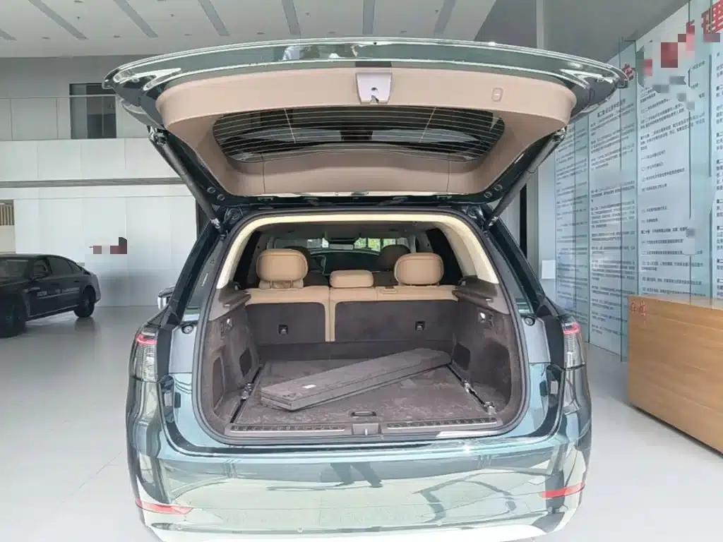 Wenjie M9 2025 Ultra Extended Range Edition (52kWh, 5-seater, 192-line LiDAR) — миниатюра 19