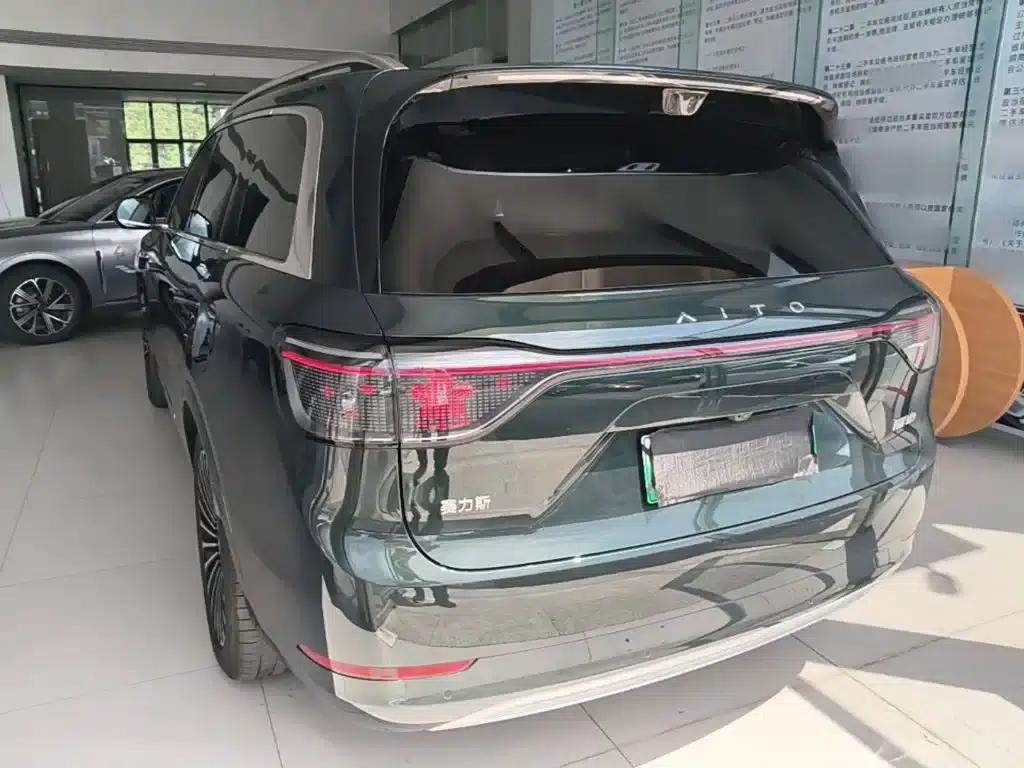 Wenjie M9 2025 Ultra Extended Range Edition (52kWh, 5-seater, 192-line LiDAR) — миниатюра 5