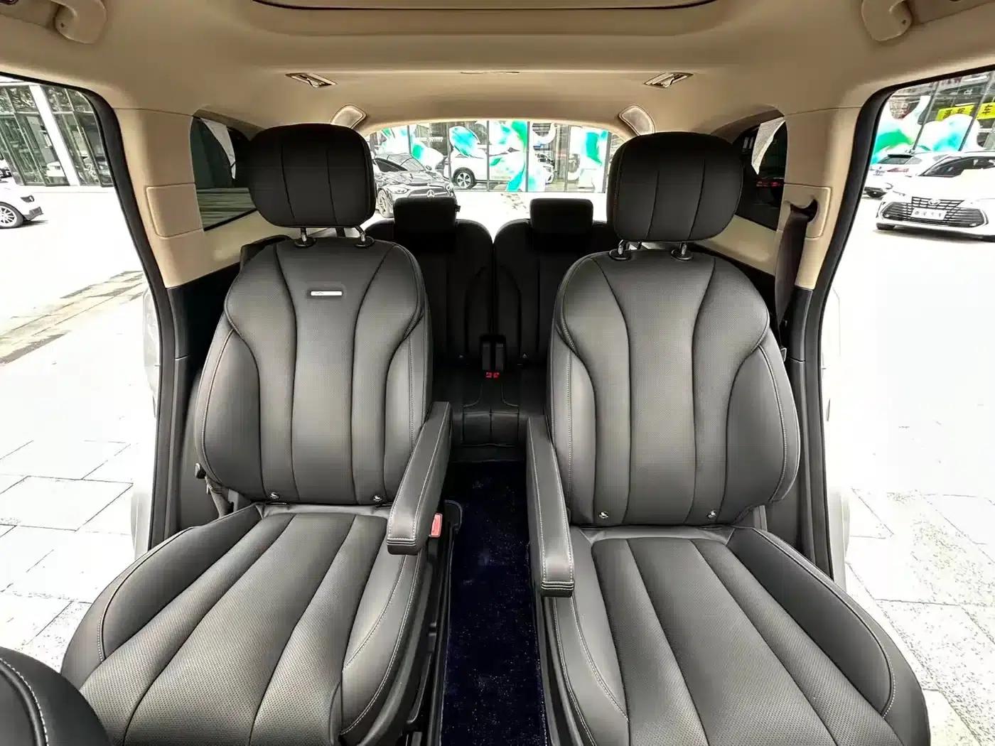 Wenjie M7 2024 1.5T Intelligent Driving 4WD Max Edition 6-seater — миниатюра 15