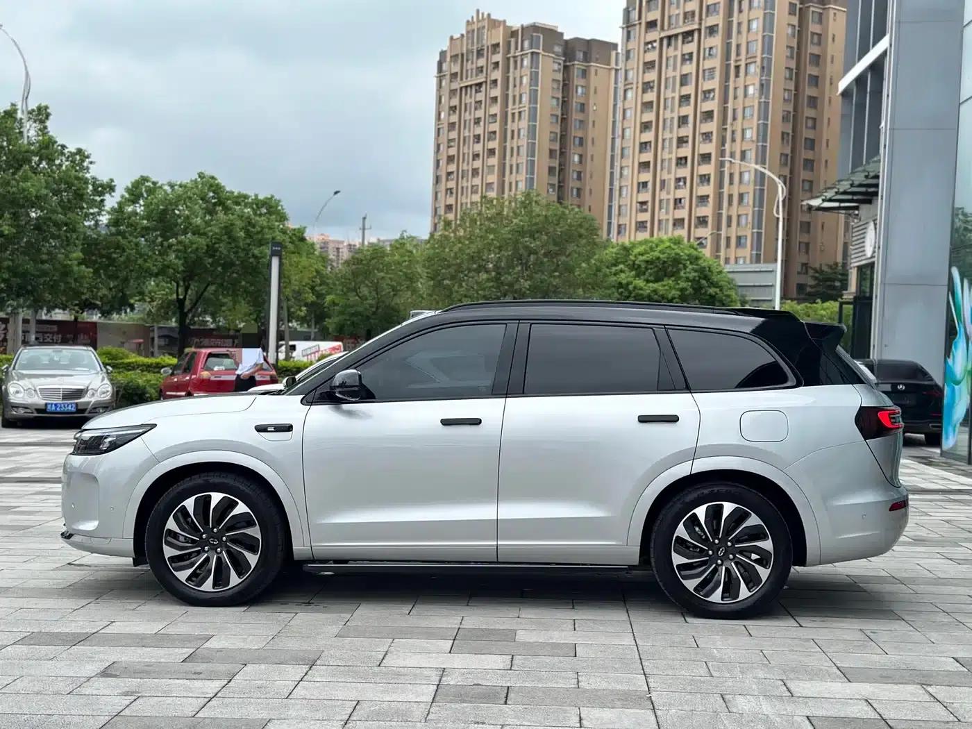 Wenjie M7 2024 1.5T Intelligent Driving 4WD Max Edition 6-seater — миниатюра 4