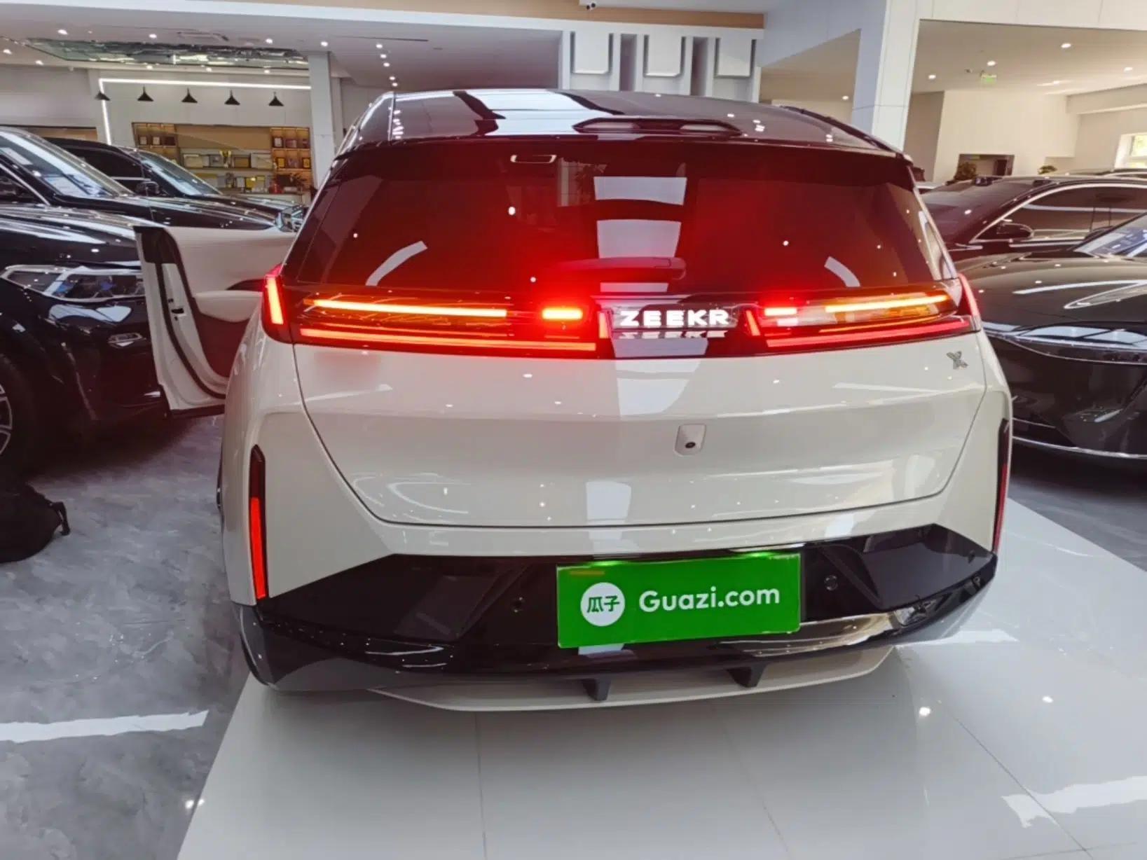 Zeekr X 2025 Four-Seater Rear-Drive Cube Version — миниатюра 5
