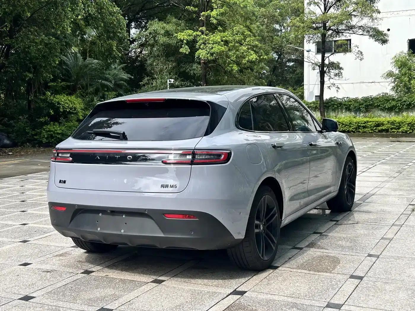 Wenjie M5 2024 Range Extended Max RS 4WD High-End Intelligent Driving Edition — миниатюра 4