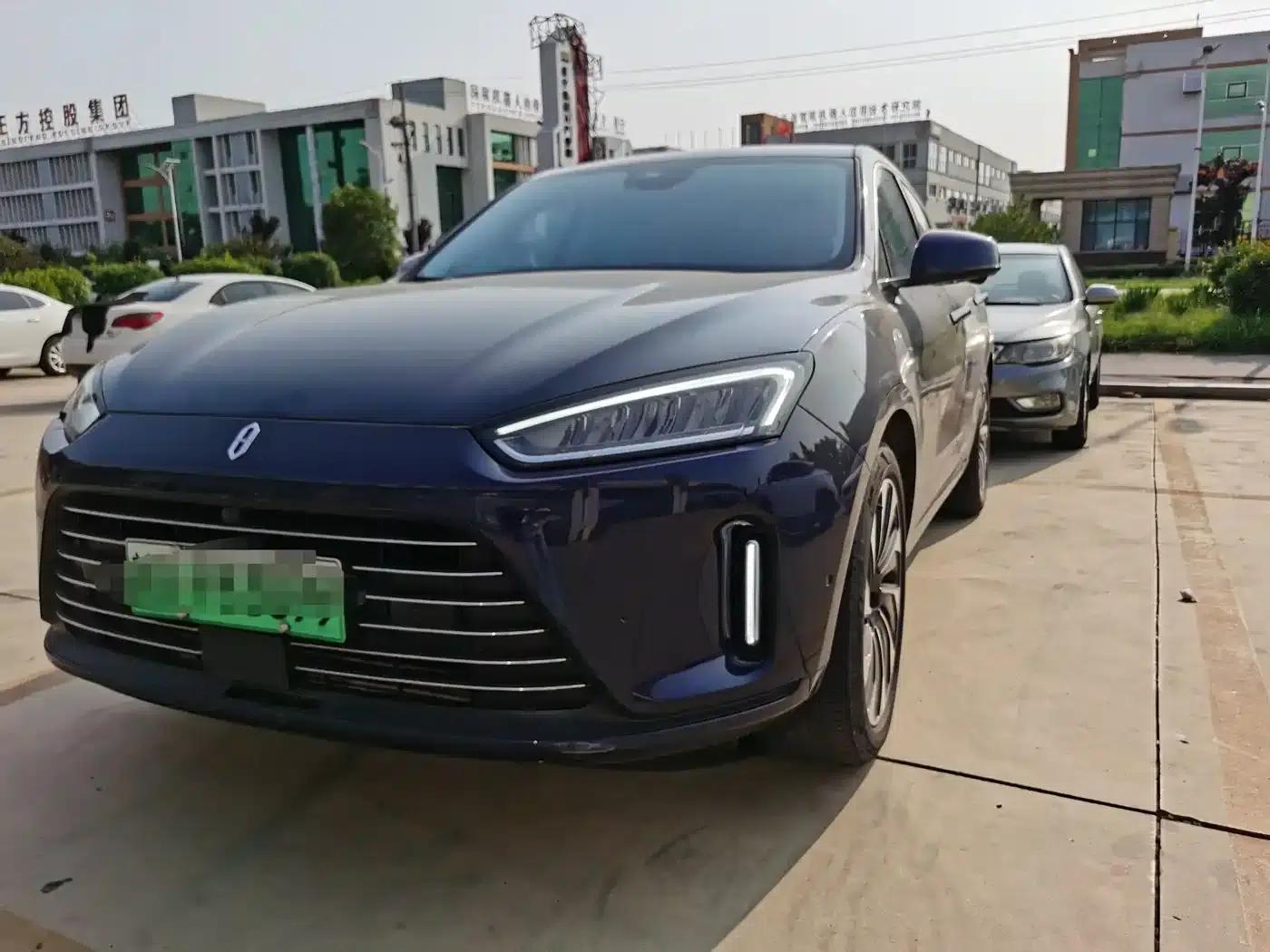 Wenjie M5 2022 Extended Range 4WD Ultimate Edition — миниатюра 2