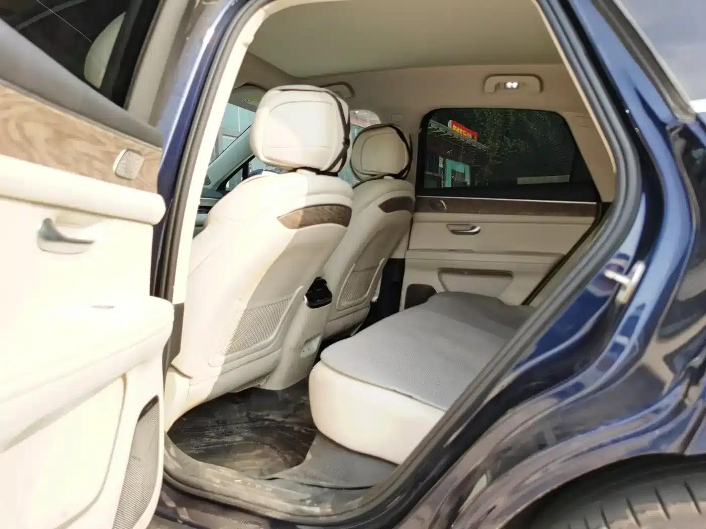 Wenjie M5 2022 Extended Range 4WD Ultimate Edition — миниатюра 7