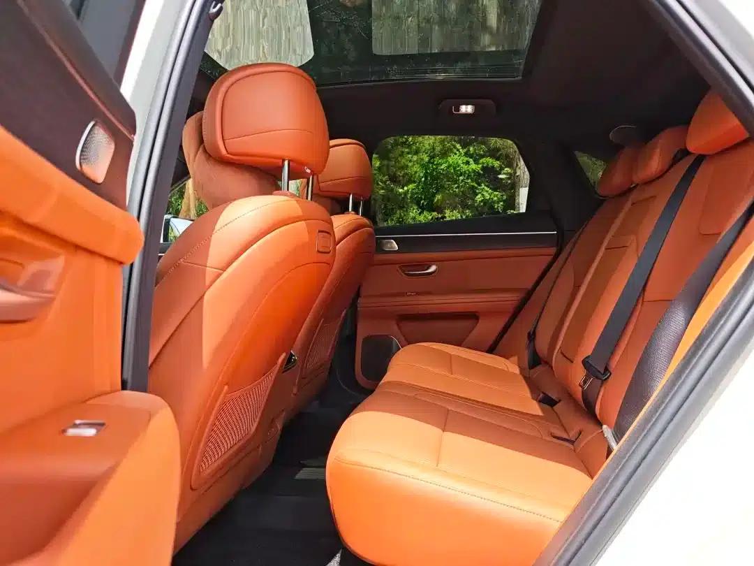 Wenjie M5 2025 Extended Range Ultra 4WD — миниатюра 8