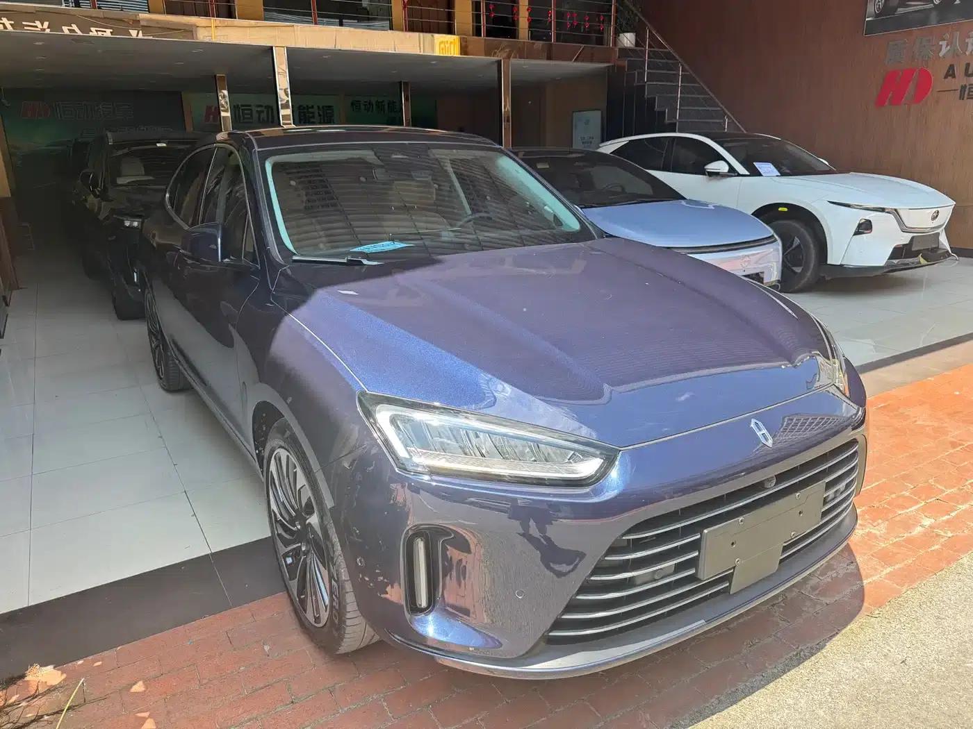 Wenjie M5 2022 Extended Range 4WD Ultimate Edition — миниатюра 3