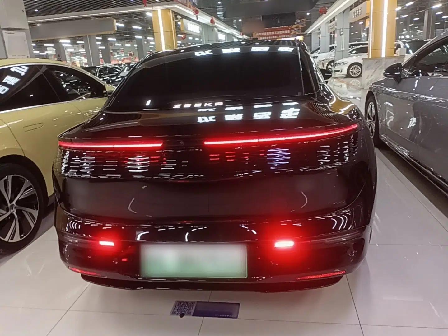 Zeekr 007 2024 Rear-Drive Enhanced Version 75 kWh — миниатюра 5