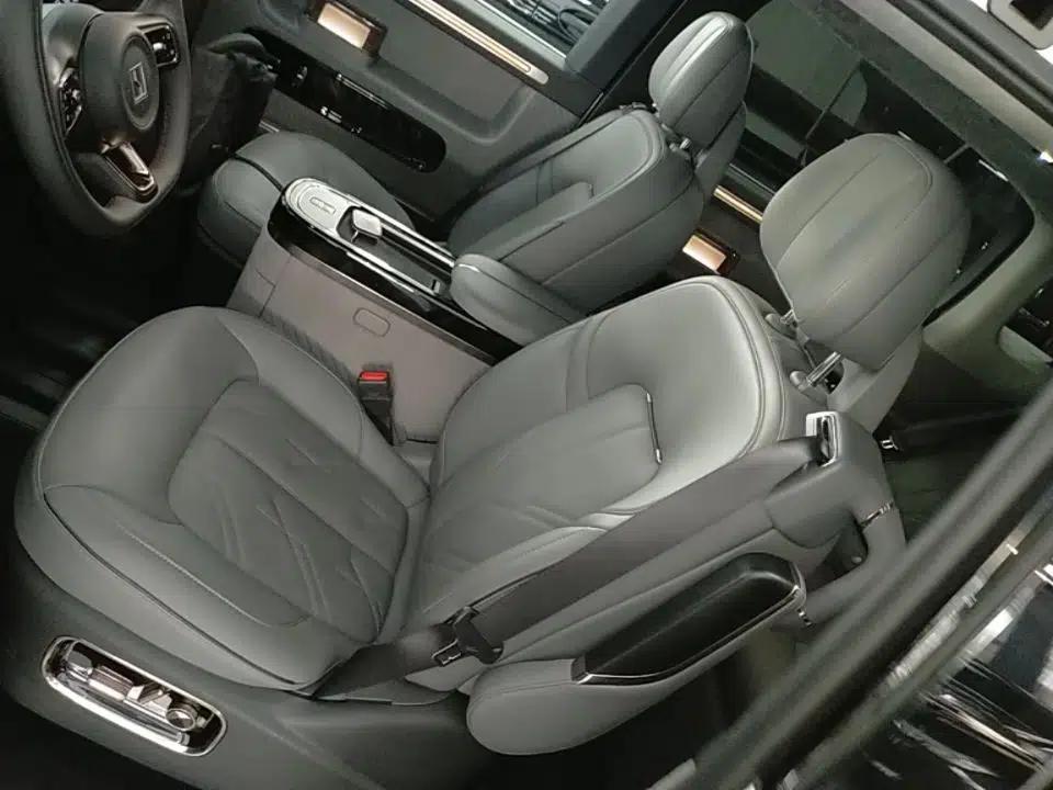 Zeekr MIX 2025 Intelligent Driving Version — миниатюра 23