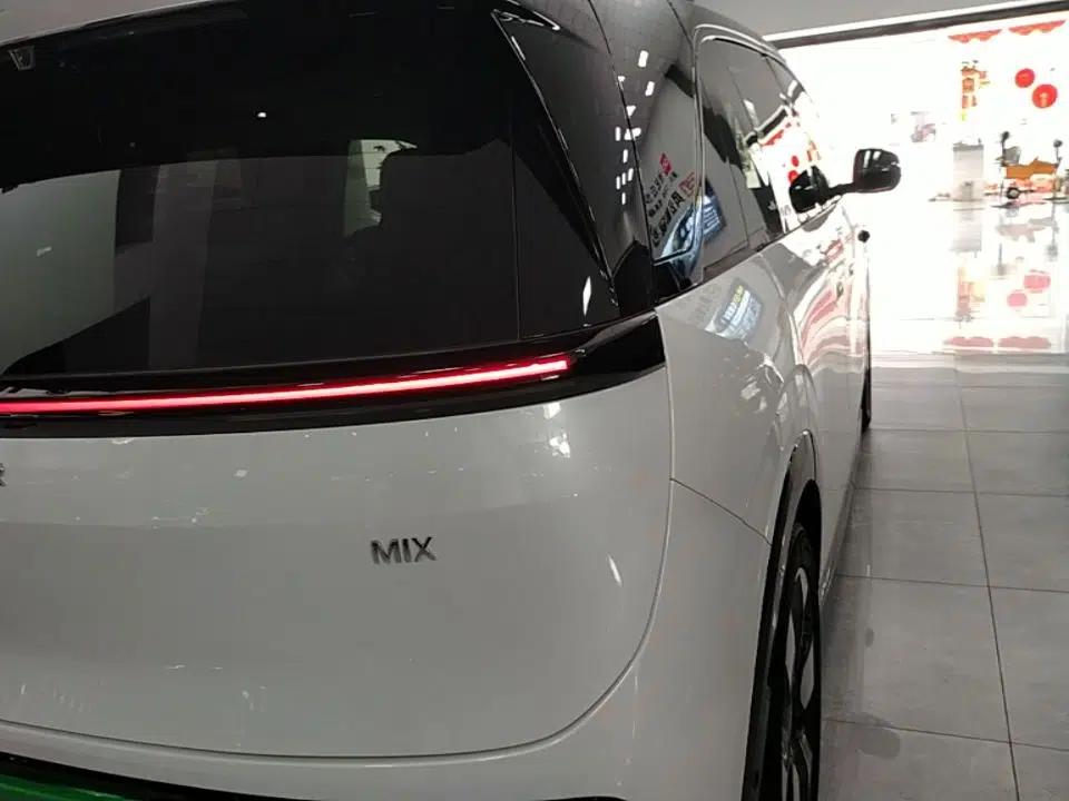 Zeekr MIX 2025 Intelligent Driving Version — миниатюра 9