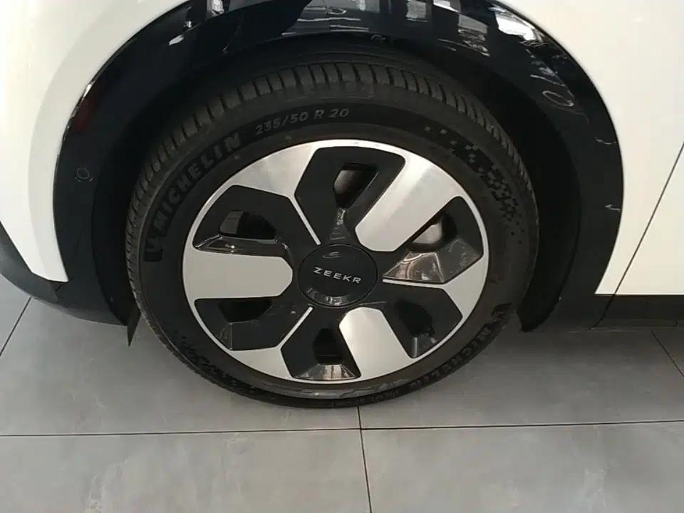 Zeekr MIX 2025 Intelligent Driving Version — миниатюра 10