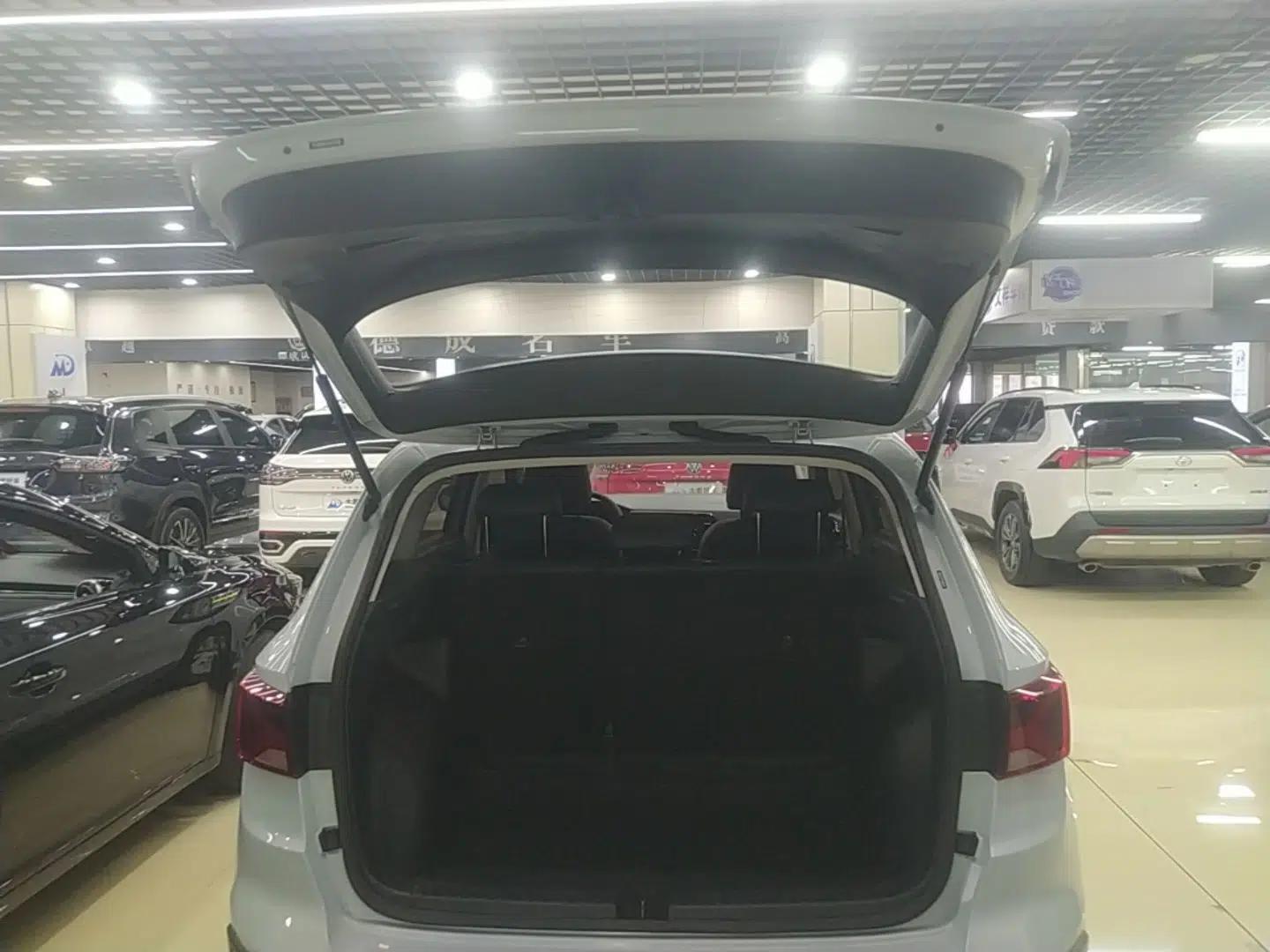 Jetta VS5 2019 280TSI Automatic Trend Model — миниатюра 22