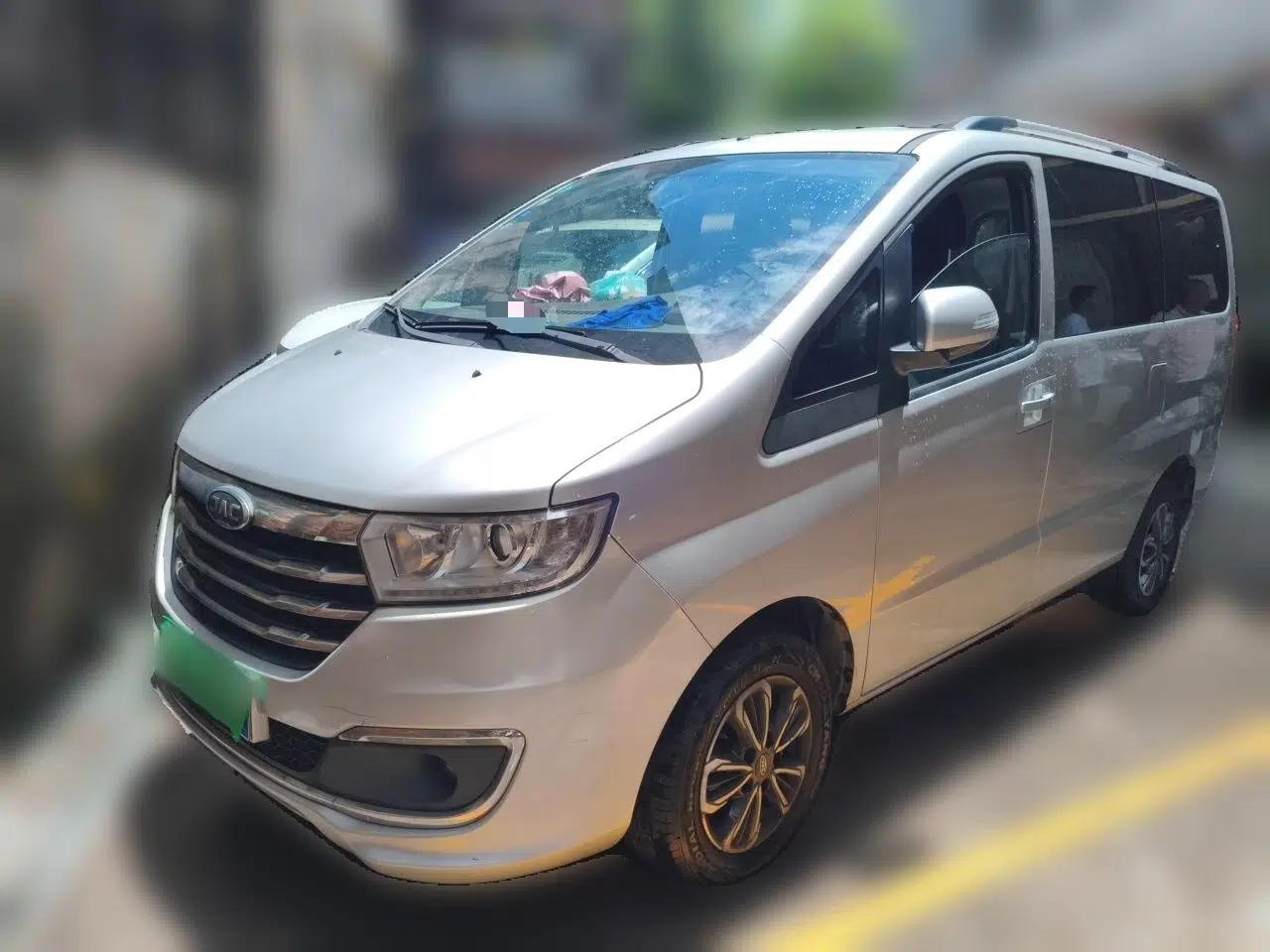 JAC Refine M3 2019 IKEA Edition 1.8L Luxury Smart Model — миниатюра 1