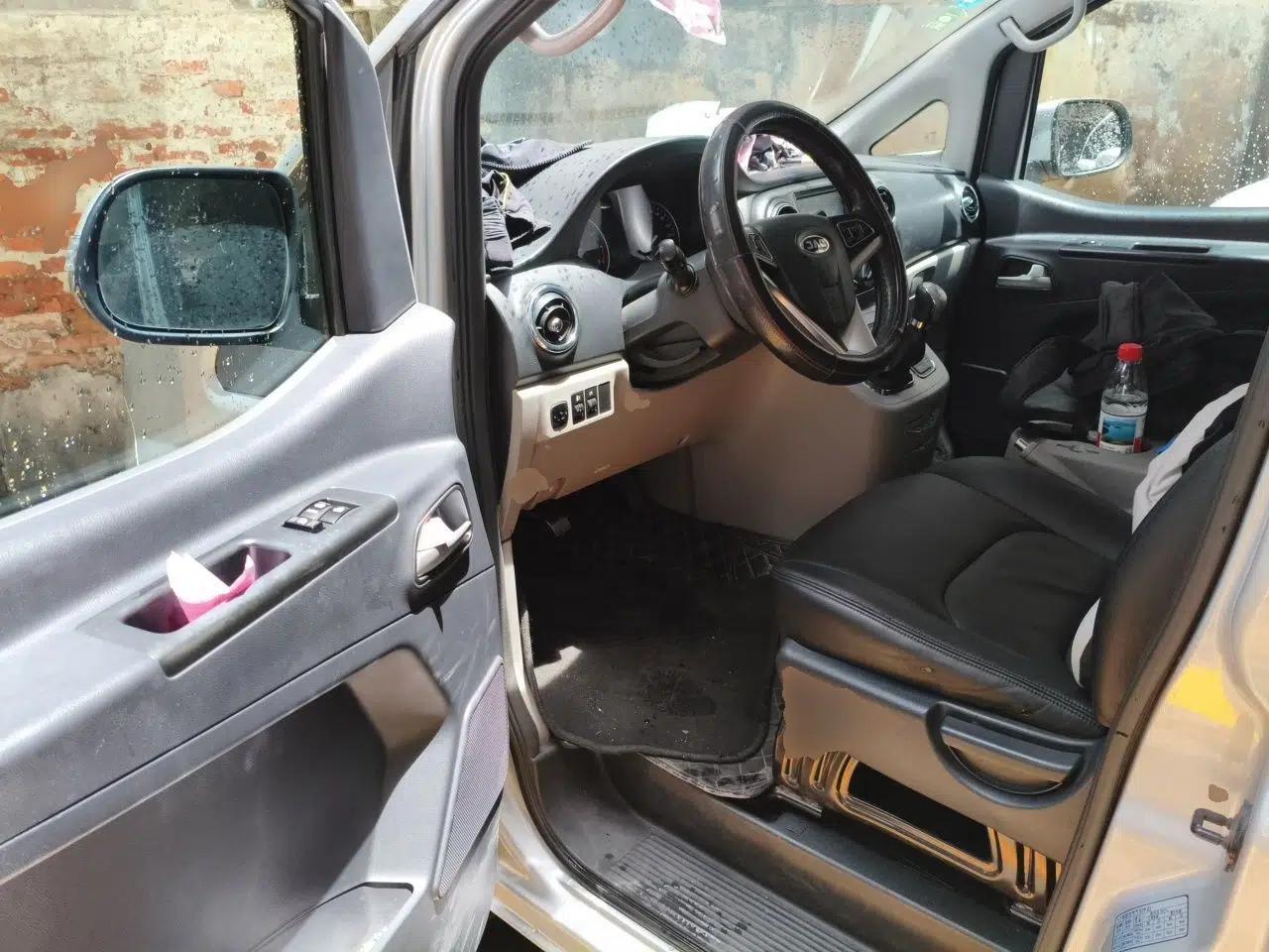JAC Refine M3 2019 IKEA Edition 1.8L Luxury Smart Model — миниатюра 16