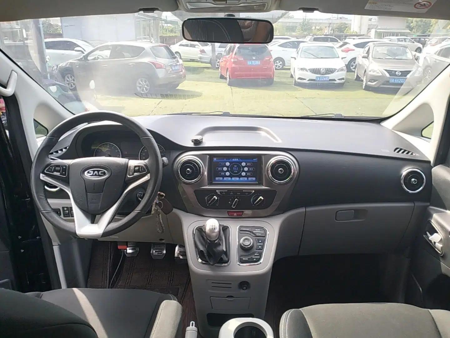 JAC Refine M3 2019 IKEA Edition 1.8L Luxury Smart Model — миниатюра 12