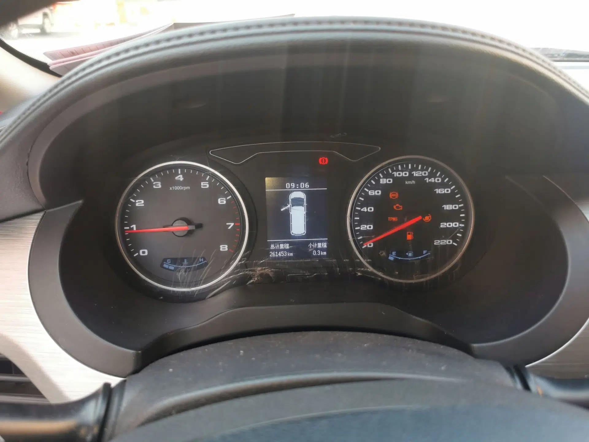 JAC Refine M3 2022 1.8L 7-seat Standard Edition — миниатюра 11