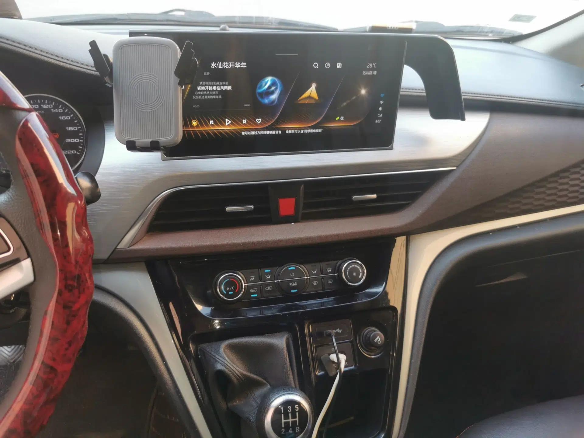 JAC Refine M3 2022 1.8L 7-seat Standard Edition — миниатюра 13