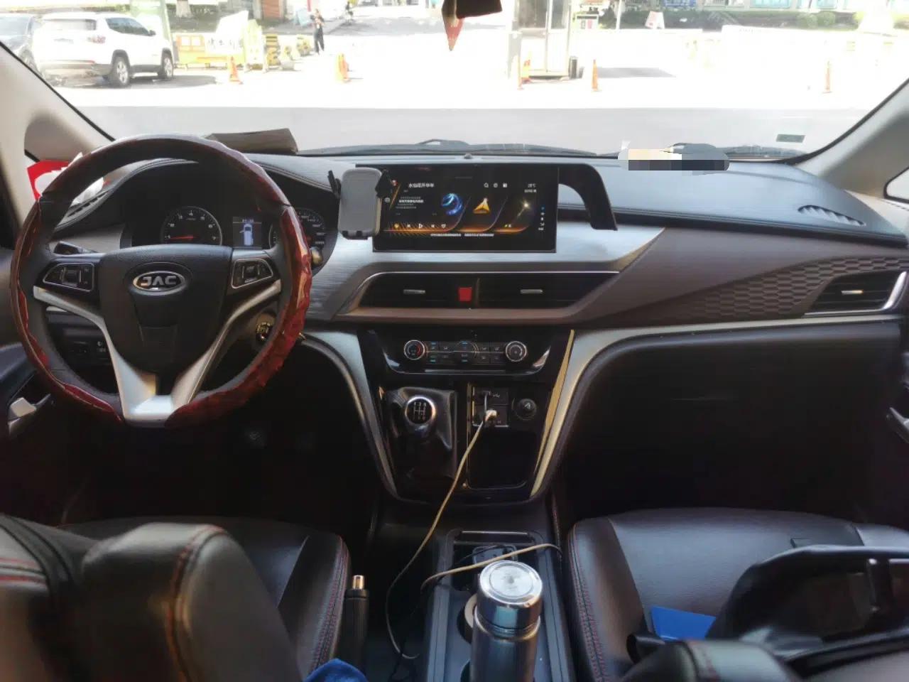 JAC Refine M3 2022 1.8L 7-seat Standard Edition — миниатюра 9