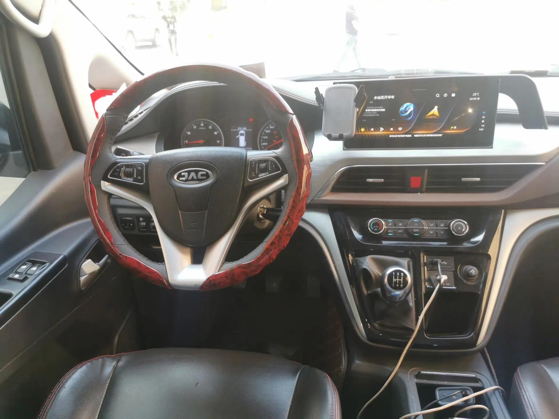 JAC Refine M3 2022 1.8L 7-seat Standard Edition — миниатюра 10