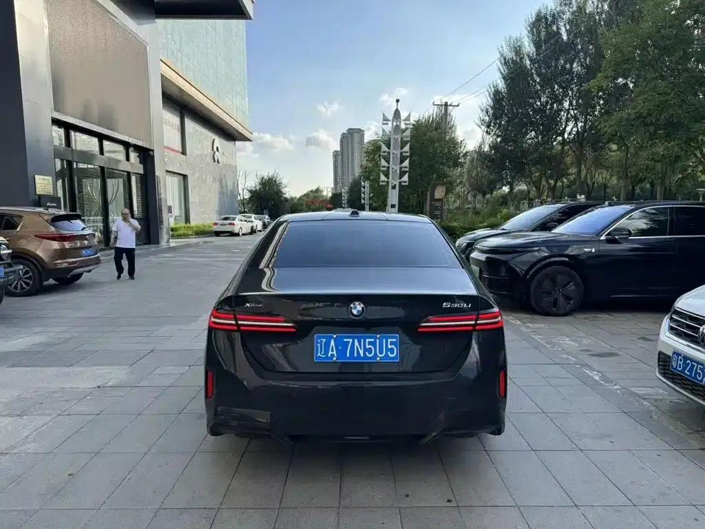 2025 BMW 5 Series 530Li xDrive M Sport Package — миниатюра 5
