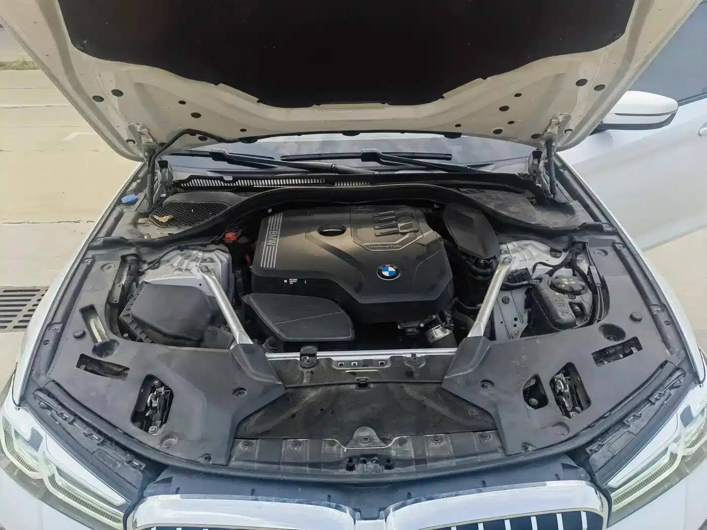 BMW 5 Series 2022 Facelift II 525Li M Sport Package — миниатюра 16