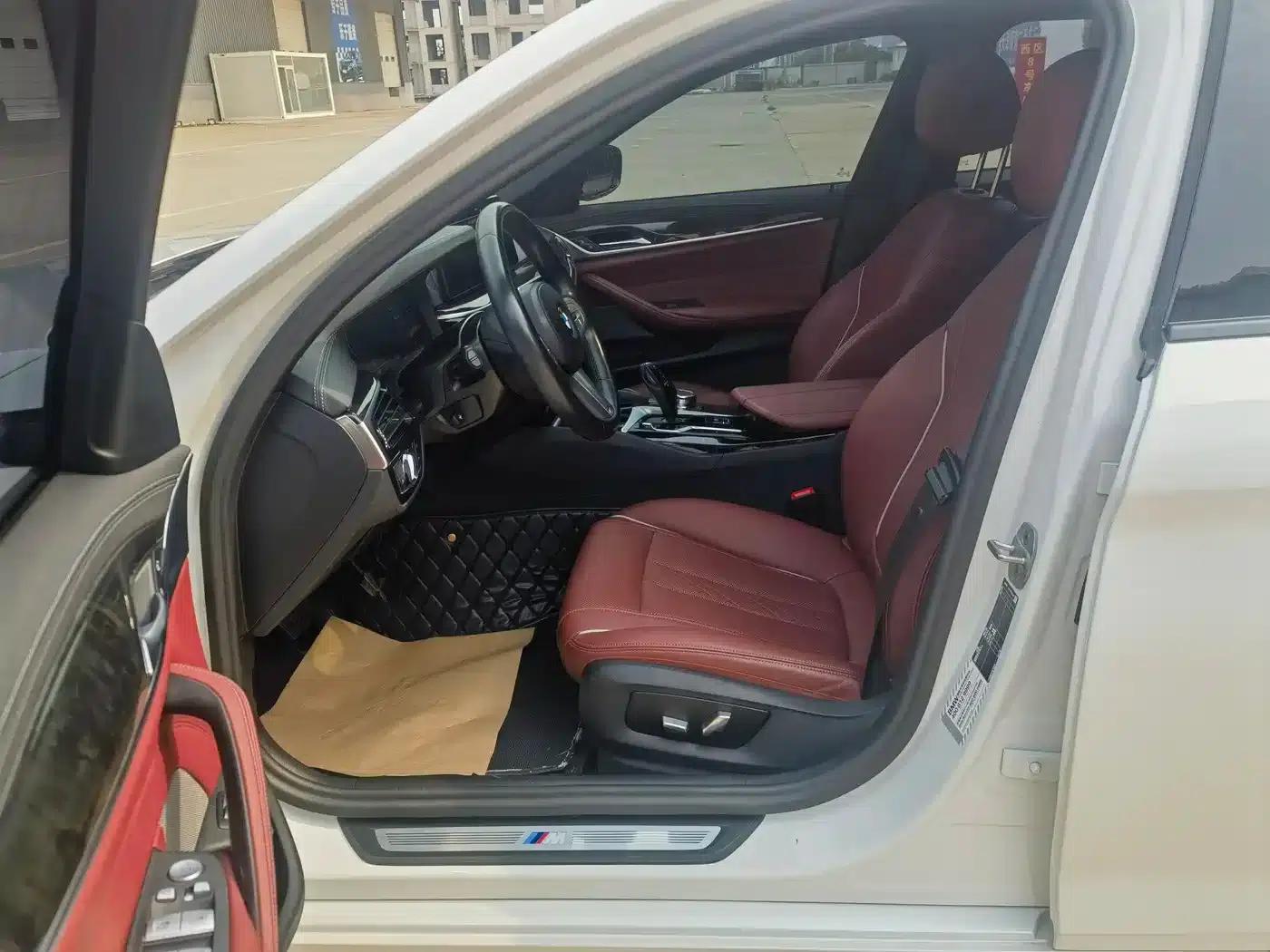 BMW 5 Series 2022 Facelift II 525Li M Sport Package — миниатюра 9