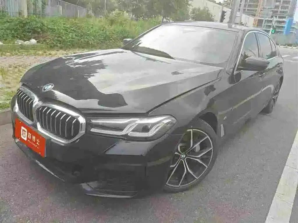 2022 BMW 5 Series 530Li Luxury M Sport Package — миниатюра 1