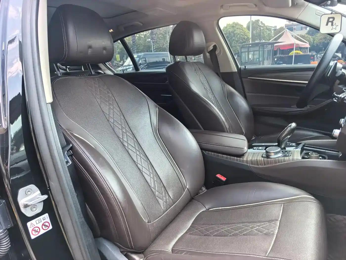 2018 BMW 5 Series Facelift 530Li Leading Luxury Package — миниатюра 11