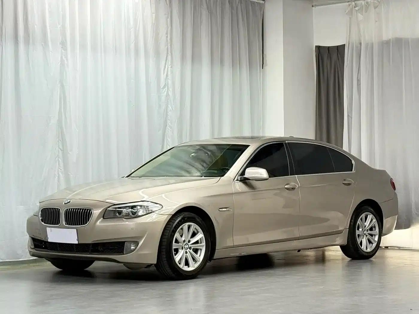 BMW 5 Series 2013 525Li Leading Edition — миниатюра 1