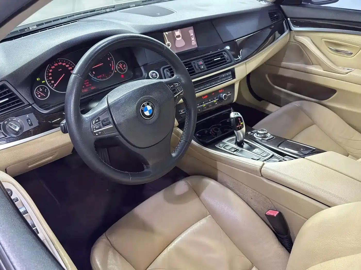BMW 5 Series 2013 525Li Leading Edition — миниатюра 7