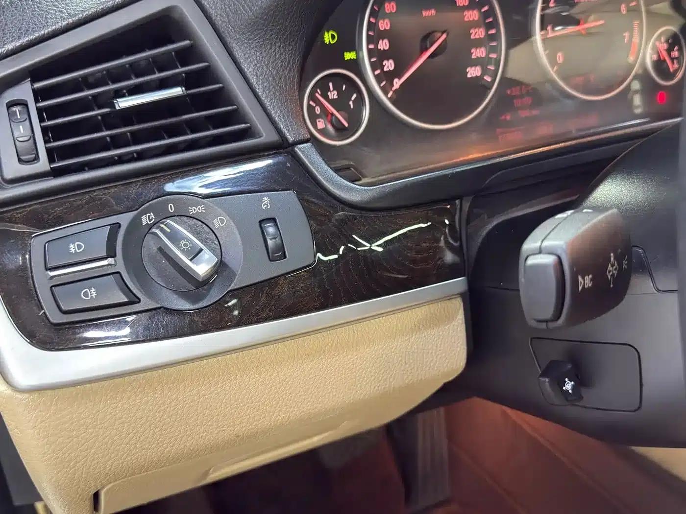 BMW 5 Series 2013 525Li Leading Edition — миниатюра 8