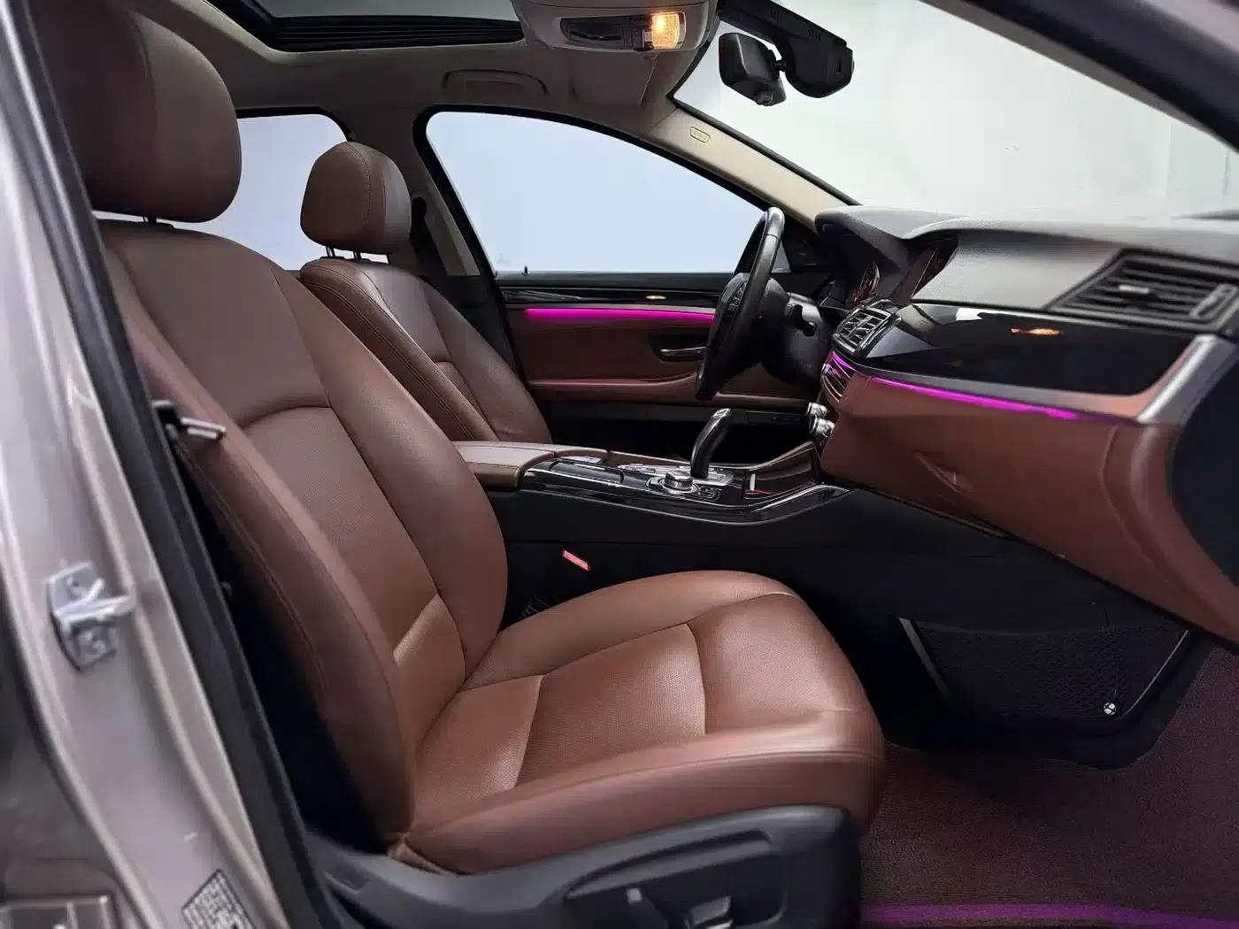 BMW 5 Series 2013 520Li Elegant Edition — миниатюра 4