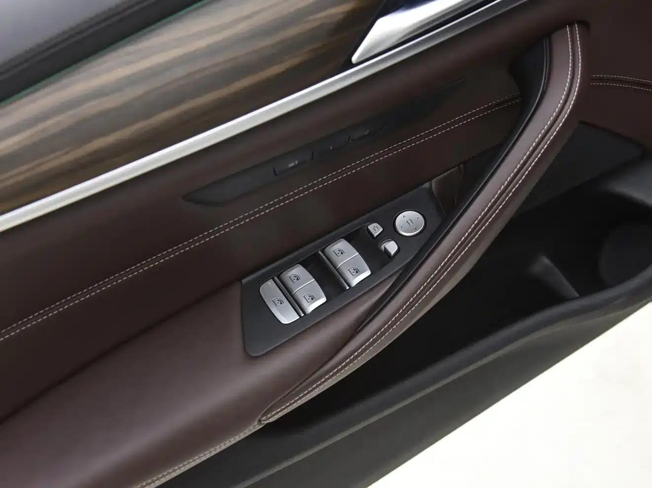 2018 BMW 5 Series Facelift 530Li Leading Luxury Package — миниатюра 8