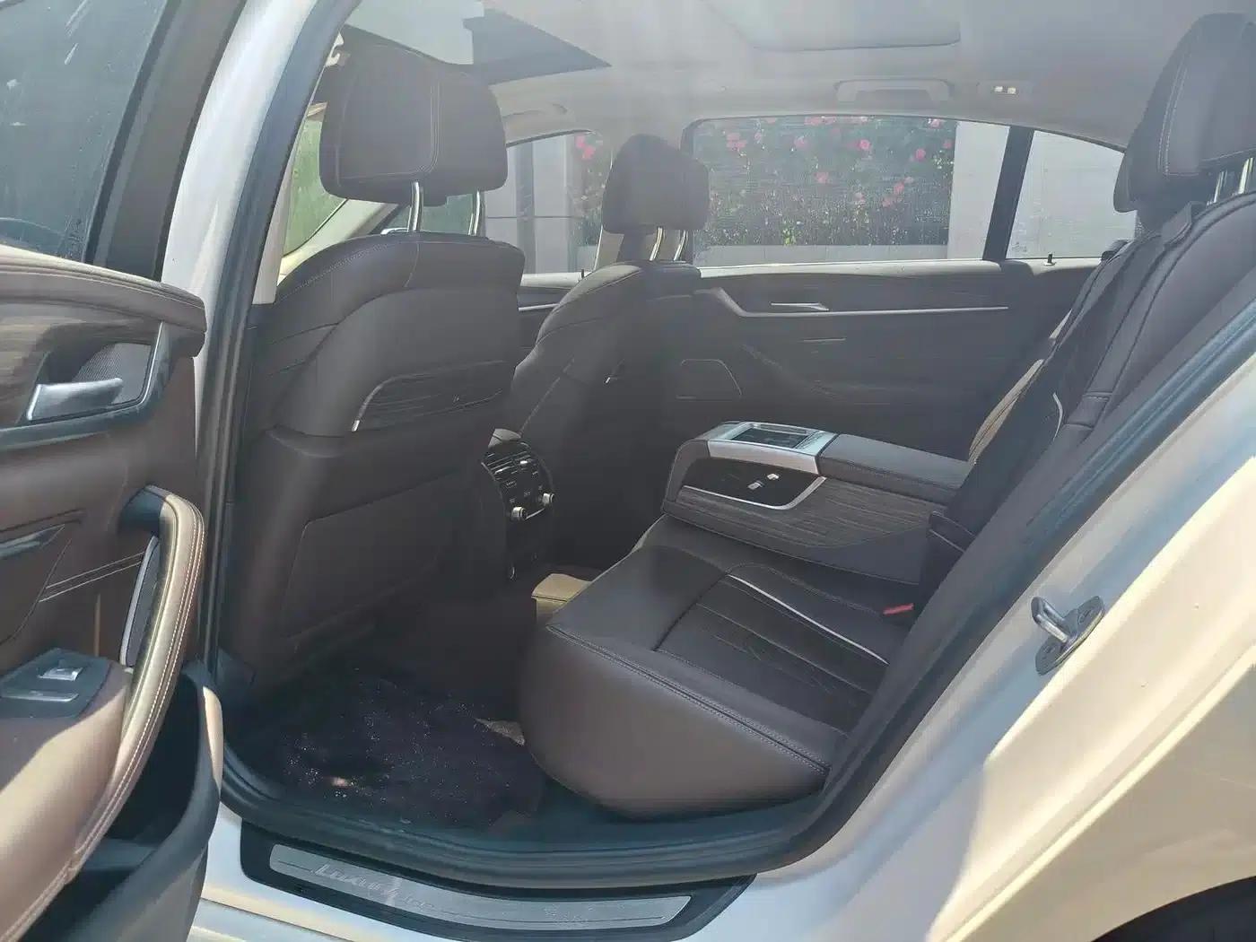 BMW 5 Series 2020 530Li Luxury Package — миниатюра 14