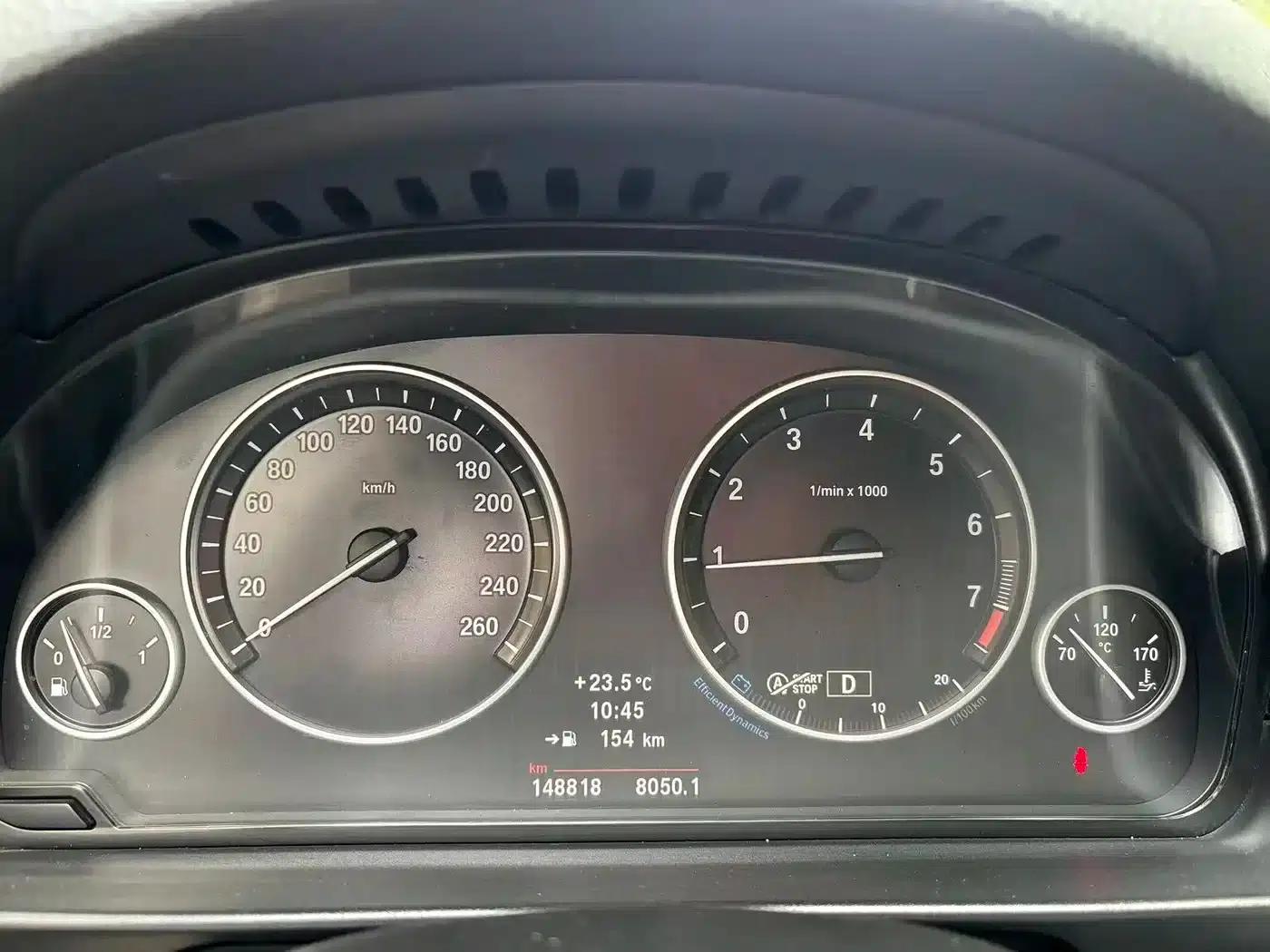 BMW 5 Series 2013 525Li Luxury — миниатюра 2