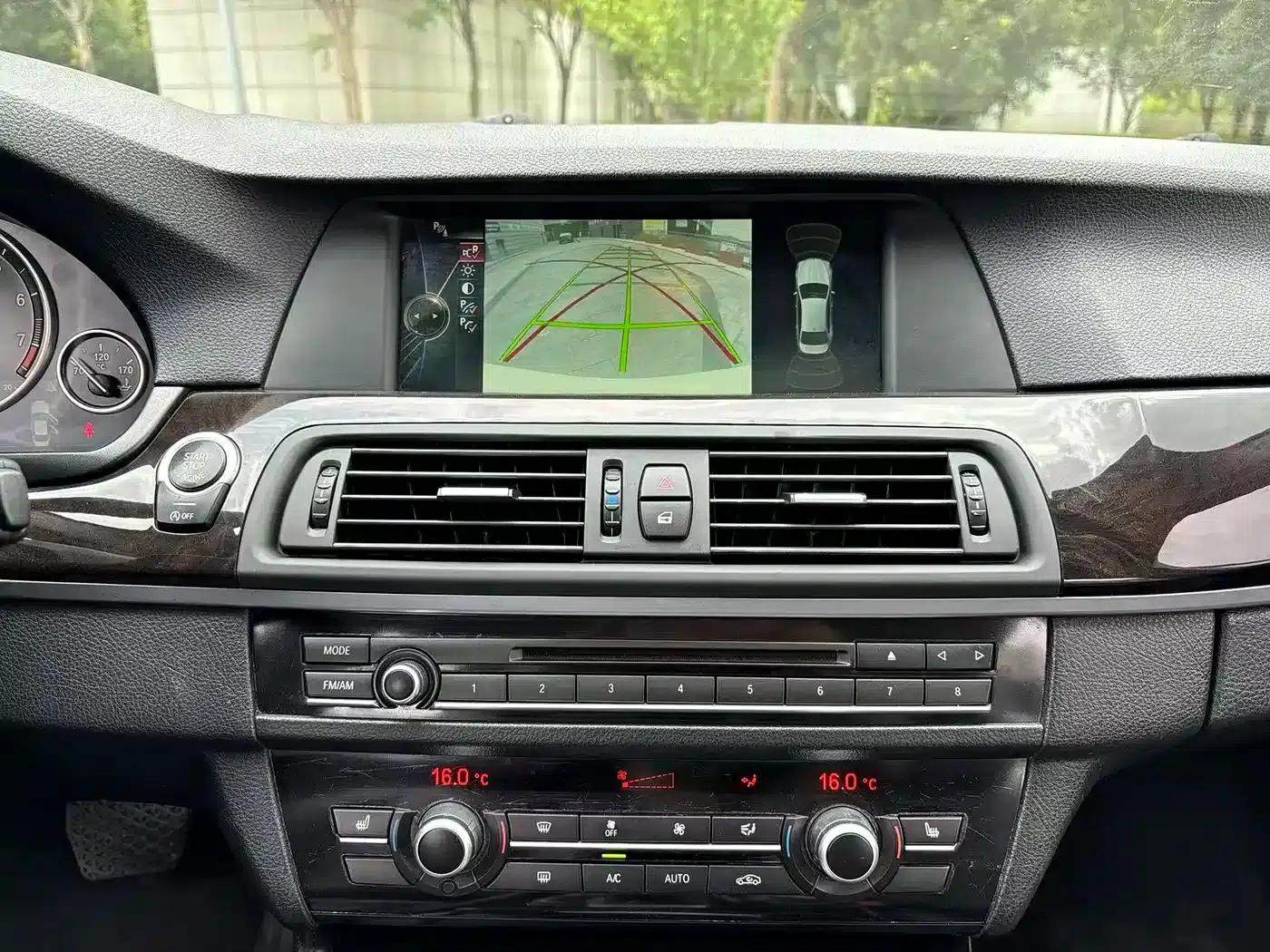 BMW 5 Series 2013 525Li Luxury — миниатюра 31