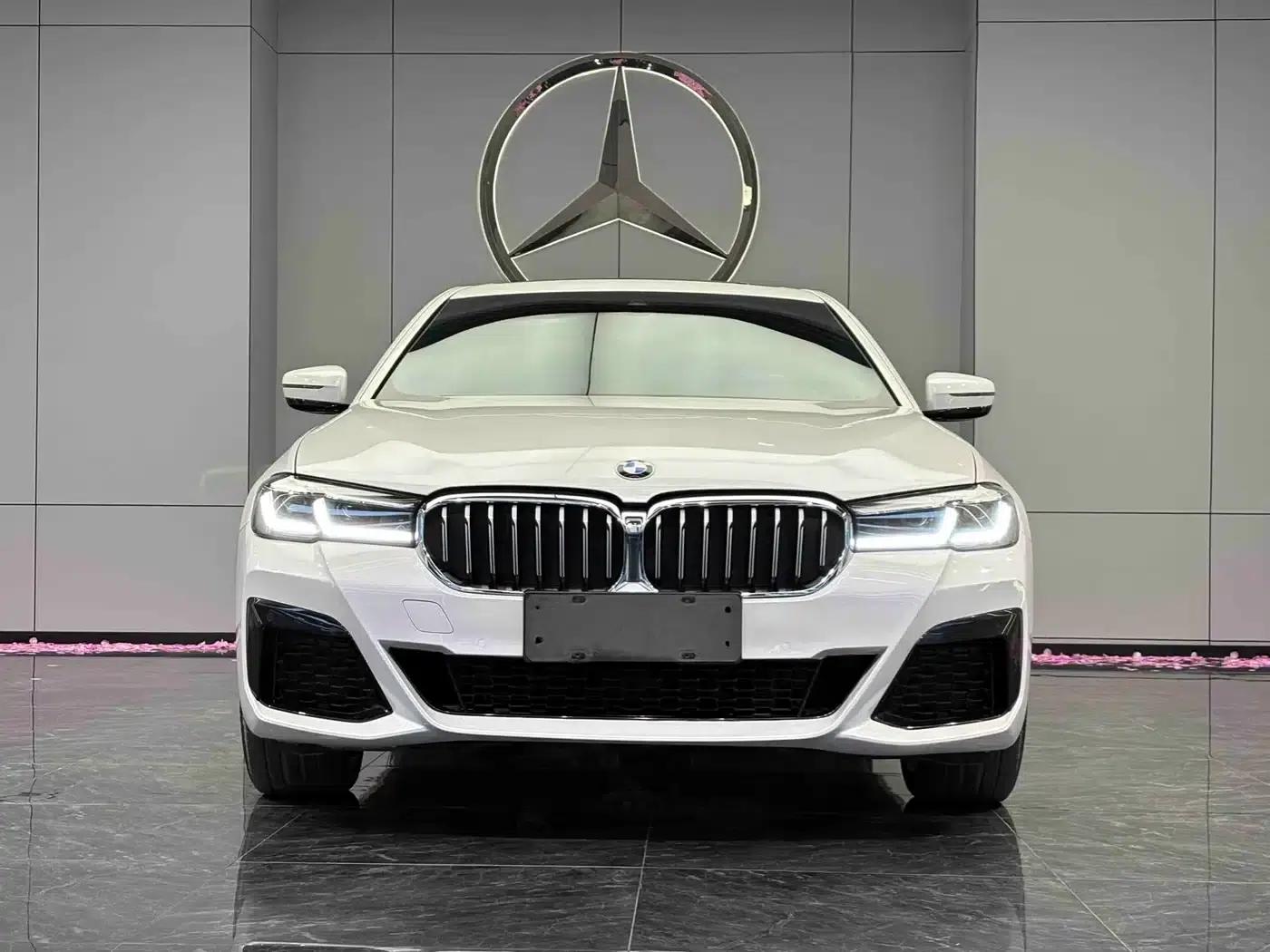 2023 BMW 5 Series 530Li Leading Edition M Sport Package — миниатюра 2