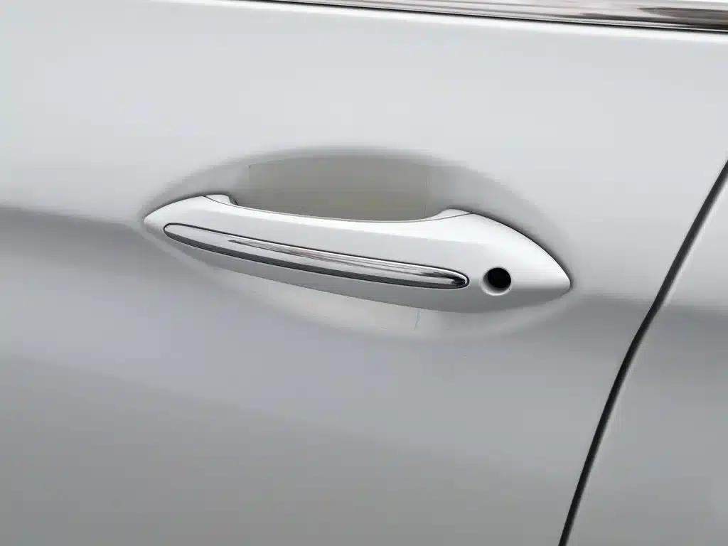 BMW 5 Series 2017 528Li xDrive Leading Edition — миниатюра 18