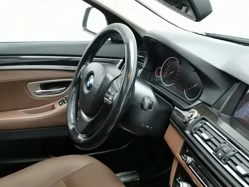 BMW 5 Series 2017 528Li xDrive Leading Edition — миниатюра 22