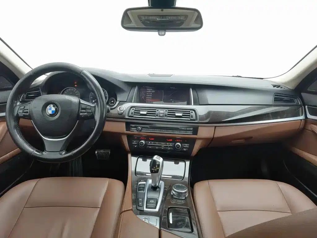 BMW 5 Series 2017 528Li xDrive Leading Edition — миниатюра 5